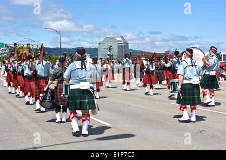 Portland, Oregon, USA, 7. Juni 2014. Portland, Oregon, USA, 7. Juni 2014. Portland, Oregon, USA, 7. Juni 2014. Rose Festival jährliche Parade durch die Innenstadt von 7. Juni 2014 © Editorials/Alamy Live News © Editorials/Alamy Live News Bildnachweis: Editorials/Alamy Live News Stockfoto