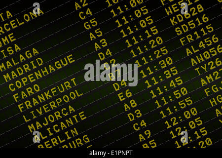 Schwarzen Flughafen Anzeigentafel Stockfoto