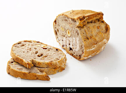 Haselnuss und Walnuss-Brot Stockfoto