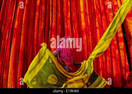 Indien, Rajasthan, Sari Textilfabrik Stockfoto