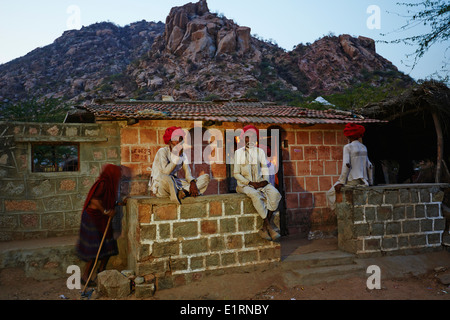 Indien, Rajasthan, Meda Dorf um Jodhpur, Rabari ethnische Gruppe, Dorf Völker Stockfoto