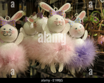 Ostern-Anzeige im Pier 1 Imports, NYC Stockfoto