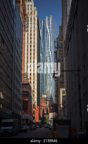 Architekt Gehry 76-Geschichte Beekman Tower in Lower Manhattan auf Dienstag, 3. Juni 2014 gesehen. (© Richard B. Levine) Stockfoto