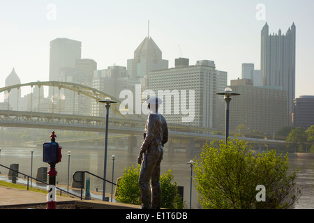 Law Durchsetzung Offiziere Denkmal in Pittsburgh PA Stockfoto