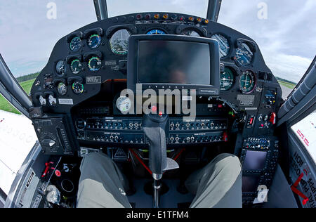 dashboard or panel control of an AT802 airplane in British Columbia, Canada Stockfoto