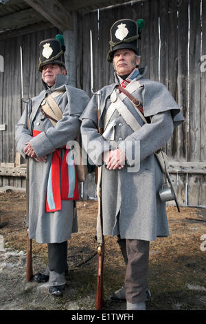 Männer gekleidet als britische Soldaten in historischen Kostümen, Festival du Voyageur, Winnipeg, Manitoba, Kanada Stockfoto