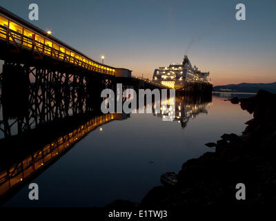 Einen wunderschönen Sonnenuntergang am Fähranleger in Prince Rupert, Britisch-Kolumbien, Kanada Stockfoto