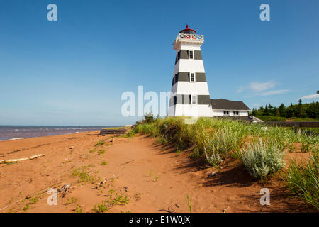 West Point Lighthouse, Cedar Dunes Provincial Park, Prince Edward Island, Canada Stockfoto