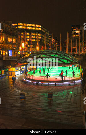 Robson Square Eisbahn, Vancouver, Britisch-Kolumbien, Kanada Stockfoto