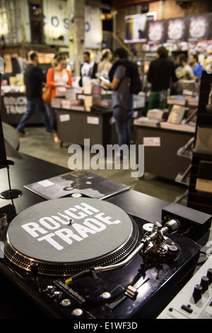 Record Store Day 2014, Rough Trade New York, Brooklyn Stockfoto