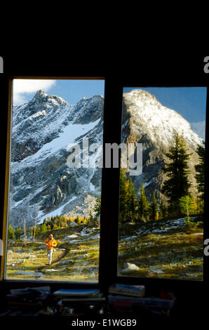 Wandern an der Jumbo-Kabine, Purcell, Britisch-Kolumbien (Selbstporträt) Stockfoto