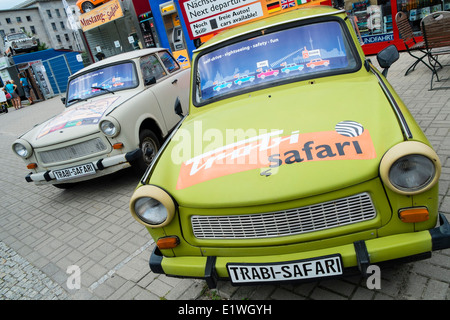 Trabi-Welt Führungen durch die DDR Trabant Oldtimer in Berlin Deutschland Stockfoto