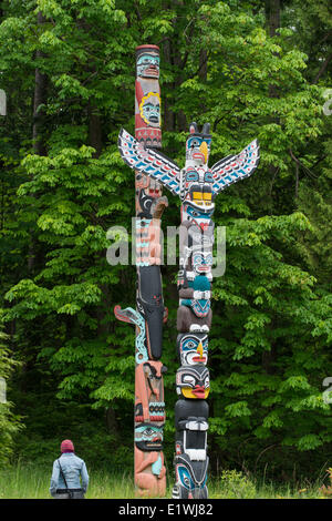 Fisrt Nations Totempfähle im Stanley Park, Vancouver British Columbia, Kanada Stockfoto