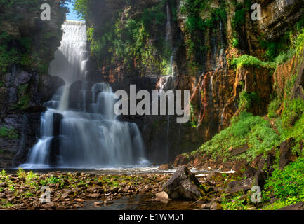 High Falls Wasserfall im US-Bundesstaat New York, USA. Stockfoto