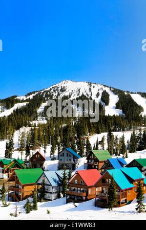 Skihütten am Mt. Washington in der Nähe von Courtenay, BC. Stockfoto