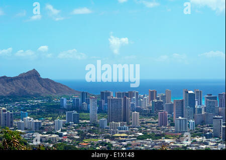 Blick auf Dimond Head Berg und Honolulu, Hawaii Stockfoto