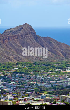 Blick auf Dimond Head Berg und Honolulu, Hawaii Stockfoto