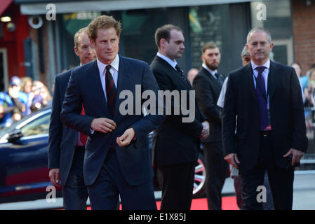 London, UK. 10. Juni 2014. Prinz Harry besucht die Zulu Premiere feiern den 50. Jahrestag seiner Veröffentlichung The Odeon Leicester Square.  Foto: siehe Li/Alamy Live News Stockfoto