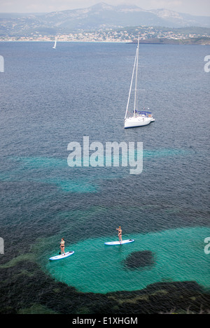 Stehen Sie auf, Paddeln Île des Embiez-Var-Frankreich Stockfoto