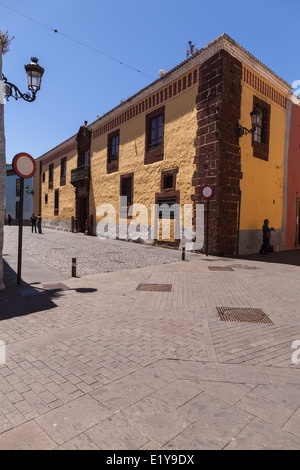 Casa Alvarado - Bracamonte oder Casa de Los Capitanes beherbergt das Tourist Office in San Cristobal De La Laguna, Teneriffa, Stockfoto