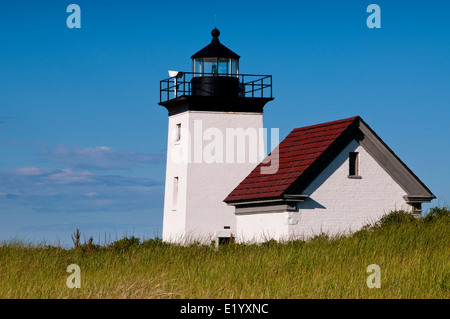 Lange Point Lighthouse ist am Eingang zu Provincetown Hafen gelegen, an der Spitze von Cape Cod, Massachusetts. Es ist im Sommer ein beliebter Anziehungspunkt. Stockfoto