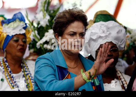 Salvador, Bahia, Brasilien. 11. Juni 2014. Politisches Ereignis.  Präsident Brasiliens, Dilma Rousseff eingeweiht die u-Bahn in Salvador, Bahia, Nordosten Brasiliens, am 11. Juni 2014, unter Beteiligung der politischen Veranstaltung geschlossen. Die Öffentlichkeit kann die u-Bahn kostenlos von 14 Stunden verwenden. Bildnachweis: Dpa picture Alliance/Alamy Live News Stockfoto