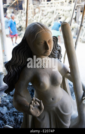 West-Bengalen, Kalkutta, Calcutta, Indien, Kumartuli Bezirk, Lehmidole der hinduistischen Götter und Göttinnen-Statue, Durga Puja festival Stockfoto