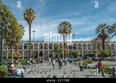 Peru, Arequipa Provinz, Arequipa, historischen Zentrum als Weltkulturerbe von der unesco, Plaza de Armas und seine Bögen aufgeführt Stockfoto