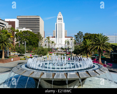 Rathaus von Los Angeles gesehen vom Grand Park in der Innenstadt von LA, Kalifornien, USA Stockfoto