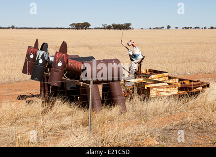 Zinn Pferde auf dem Zinn Pferd Highway in Westaustralien Stockfoto