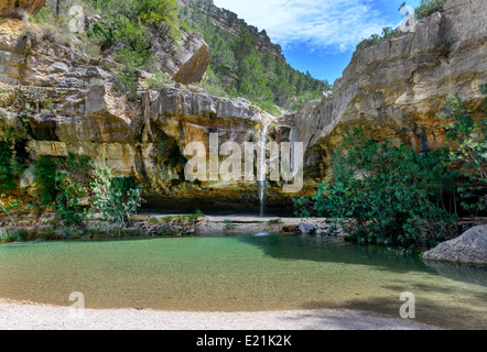 Los Charcos Fluss und Wasserfall in der Nähe von Ontinyent Valencia Provinz, Spanien Stockfoto
