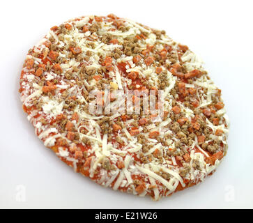 Tiefkühlpizza Salami und Würstchen mini Stockfoto