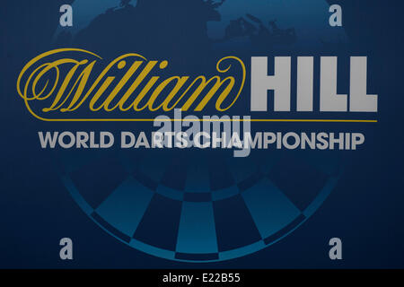 London, UK. 13. Juni 2014. Rileys Sportbar, Haymarket. Die Einführung der William Hill Sponsoring als Titelsponsor der Darts-Weltmeisterschaft 2015. Bildnachweis: Aktion Plus Sport/Alamy Live-Nachrichten Stockfoto