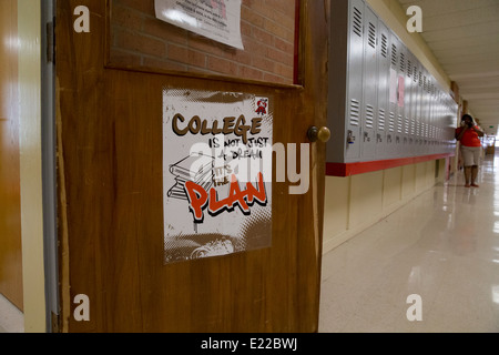 Plakat an die Tür des Klassenzimmers in der Texas High School College zu sagen ist nicht nur ein Traum, es ist der plan Stockfoto