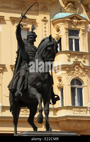 Statue von General Josip Jelacic (1801-1959) auf Ban Jelacic Platz in Zagreb, Kroatien. Stockfoto