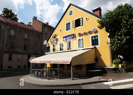 Ein Café an der Tkalciceva Straße in Zagreb, Kroatien. Stockfoto