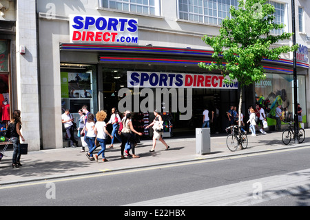 Die neue Sports direct Shop auf Oxford Straße, London, UK Stockfoto