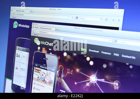 Foto von WhatsApp und WeChat auf einem Bildschirm. Sie sind berühmte instant Messaging-Anwendung für smartphones Stockfoto