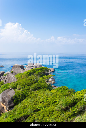 Atemberaubende Aussicht auf die Andamanensee von Koh Similan island Stockfoto