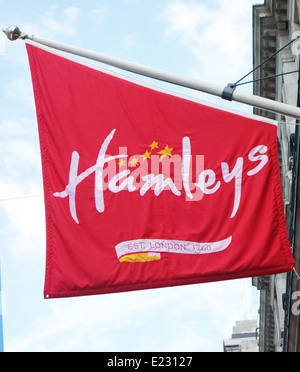 Banner-außen Hamleys Spielwarenladen in der Regent Street, London Stockfoto