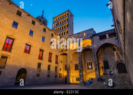 Palau Reial Major und Mirador del Rei Martí mittelalterlichen Turm, Plaza del Rey oder Placa del Rei, Barcelona, Katalonien, Spanien Stockfoto