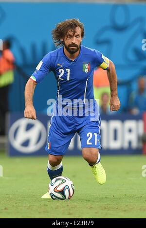 Manaus, Brasilien. 14. Juni 2014. Andrea Pirlo (ITA), statt während das Spiel zwischen England und Italien, bei der WM 2014 am Amazonas Arena. Bildnachweis: Aktion Plus Sport/Alamy Live-Nachrichten Stockfoto