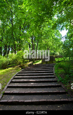 Die schönen Bastion Hill Park (Bastejkalns) in Riga, Lettland. Stockfoto