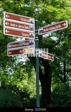 Verkehrszeichen in Prag, Tschechien. Stockfoto