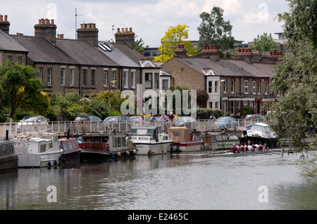 Der Fluss Cam im Riverside, Chesterton, Cambridge, UK Stockfoto