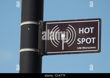 Internet Hot-Spot Zeichen in Warschau Stockfoto