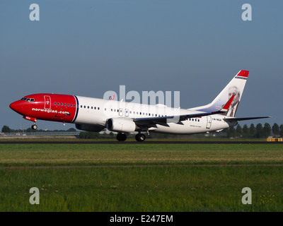 LN-NGA Boeing 737-800 norwegischen Start vom Schiphol (AMS - EHAM), den Niederlanden, 16. Mai 2014, Bild 2 Stockfoto