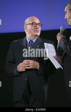 Taormina, Sizilien, Italien. 15. Juni 2014. Dante Ferretti besucht das 60. Taormina Film Fest am 15. Juni 2014 in Taormina, Italien. Bildnachweis: Manuel Romano/NurPhoto/ZUMAPRESS.com/Alamy Live-Nachrichten Stockfoto