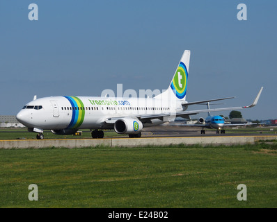 PH-HZN Transavia Boeing 737-8K2(WL) Rollen auf dem Flughafen Schiphol (AMS - EHAM), die Niederlande, Mai 18. 2014, Bild 1 Stockfoto