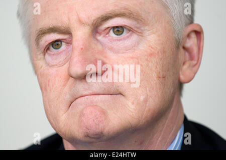 Berlin, Deutschland. 30. April 2014. Vorsitzender des Vorstands der Thyssen-Krupp Heinrich Hiesinger während eines Interviews in Berlin, Deutschland, 30. April 2014. Foto: Maurizio Gambarini/Dpa/Alamy Live News Stockfoto